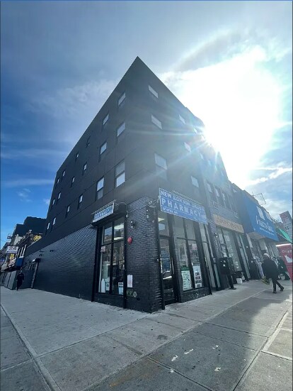 Building Photo - 237 Utica Ave