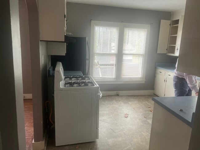 Building Photo - 1625 Catherine Dr