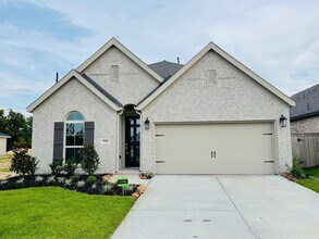Building Photo - 19119 Friesian Stallion Ln
