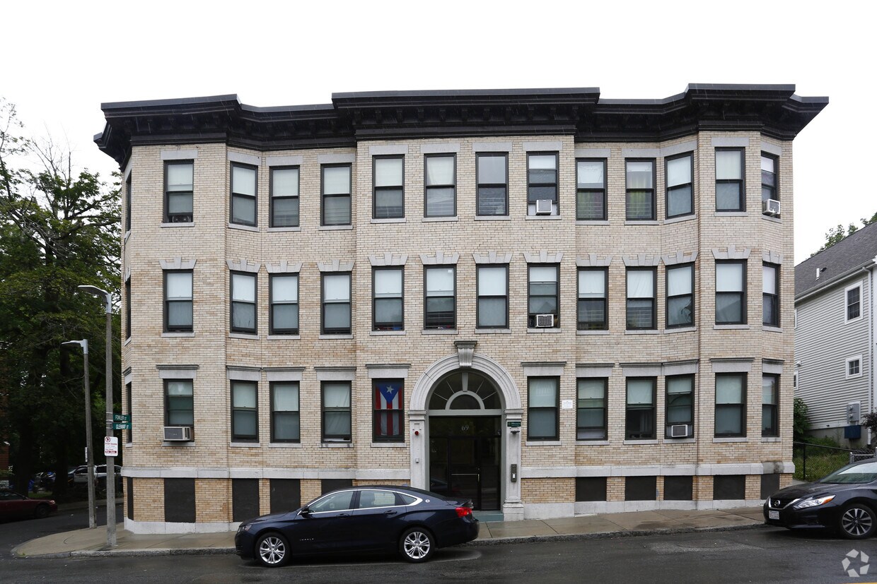 Foto del edificio - 69 Glenway St