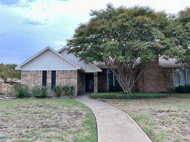 Foto principal - 1712 Tree House Ln