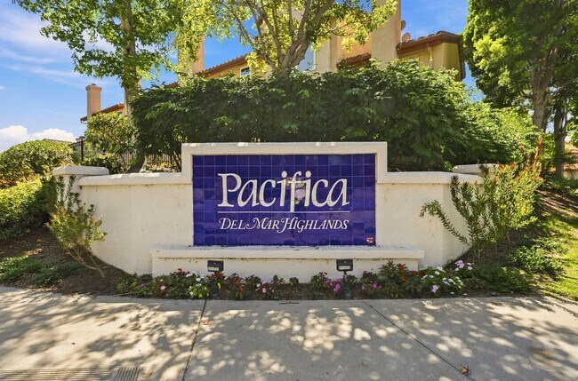 Foto del edificio - 3836 Creststone Pl
