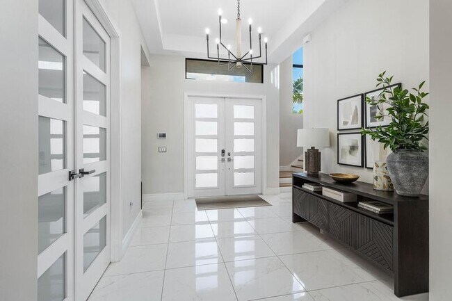 Foto del edificio - 17317 Santaluce Mnr