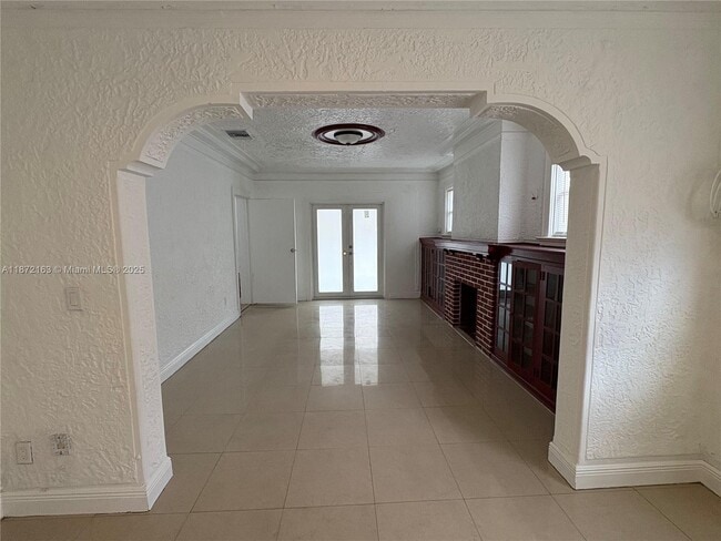 Foto del edificio - 1560 NW 25th Ave
