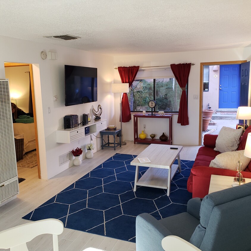 Fully Furnished Condo in the heart of Santa Fe - 1000 Marquez Plz