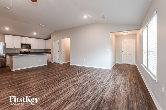 Foto del edificio - 242 Santorini Ct