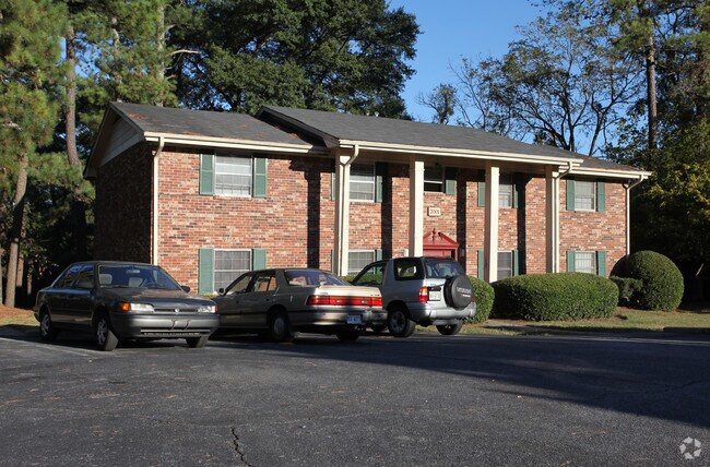 Pinewood Manor Apartments For Rent Jonesboro Ga Apartments Com Pinewood Manor Apartments For Rent Jonesboro Ga Apartments Com