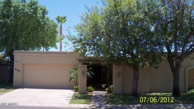 Building Photo - 8165 E Del Cuarzo Dr