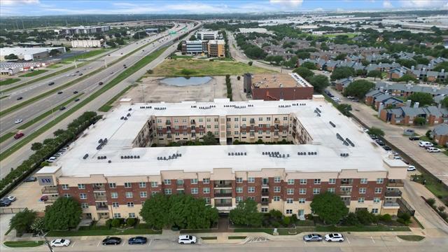 Foto del edificio - 1100 W Trinity Mills Rd