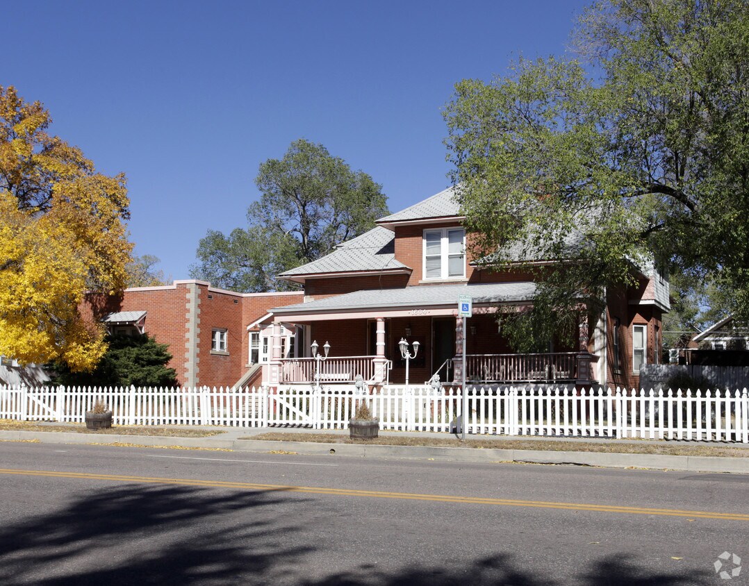 Foto principal - 1604-1610 W Colorado Ave