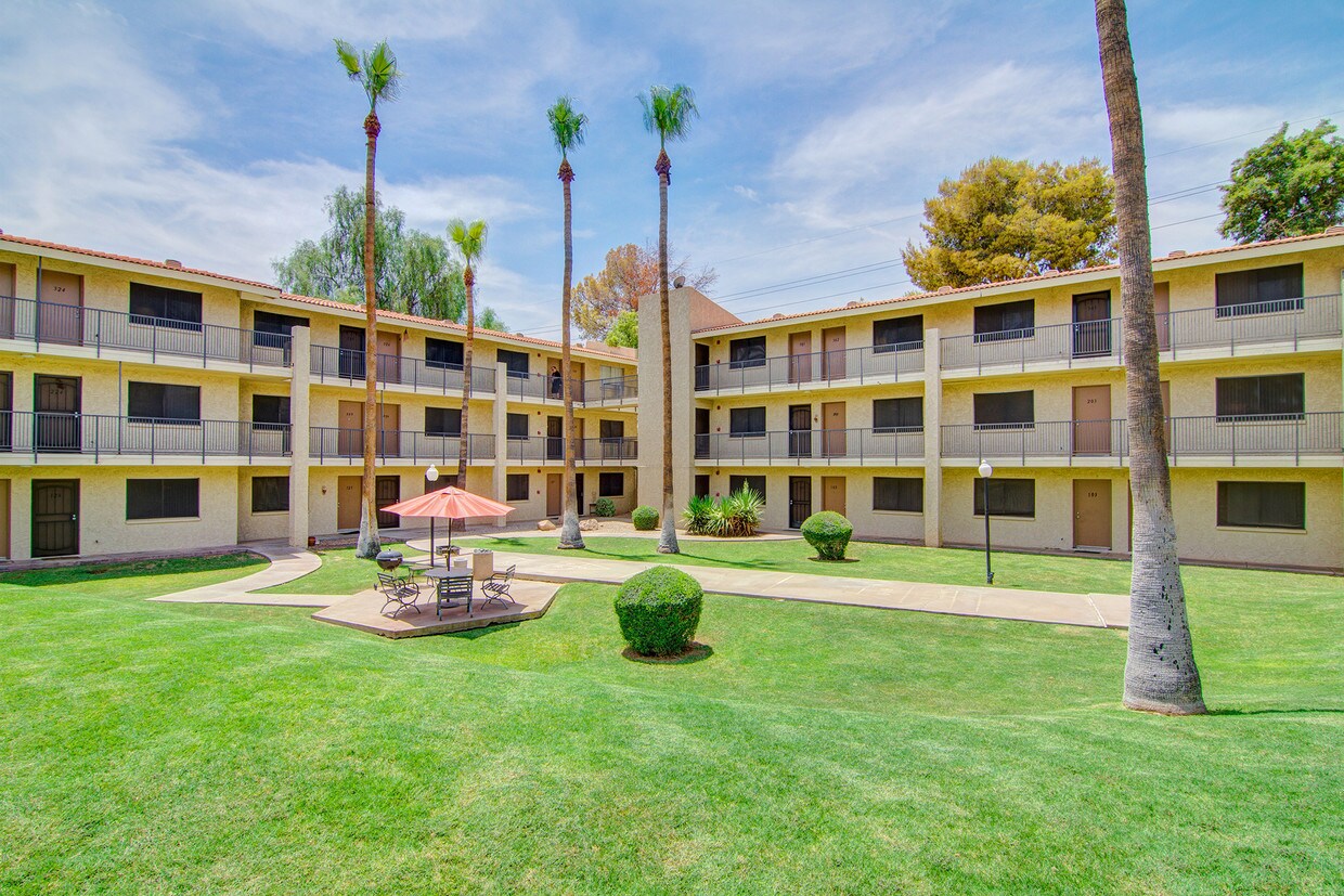 5701 S Rural Rd Unit 223, Tempe, AZ 85283 Room for Rent in Tempe, AZ