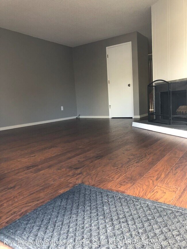 Foto del edificio - 2 br, 1.5 bath House - 1809 NE 116th St - A