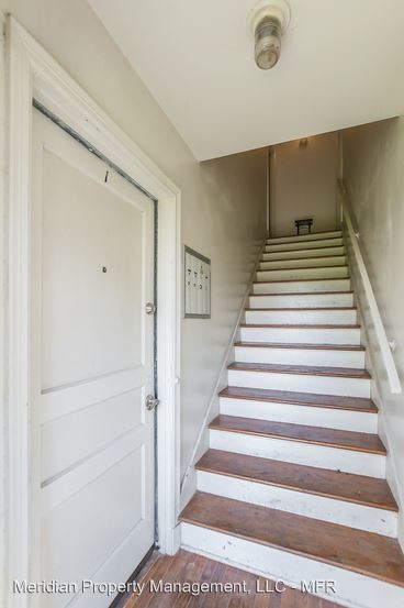 Foto del edificio - 2028 Jefferson Ave