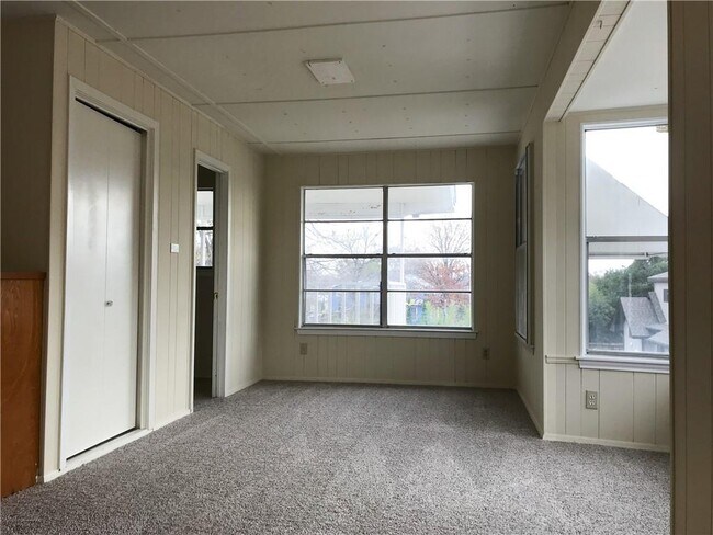 Foto del edificio - 5701 Adams Ave