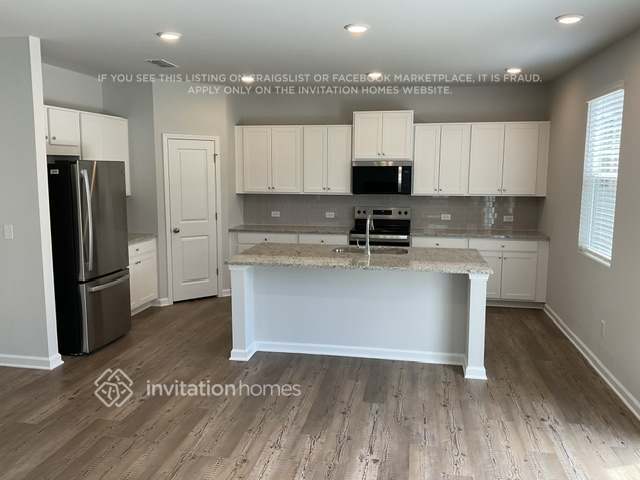 Building Photo - 7115 Brushwood Bnd