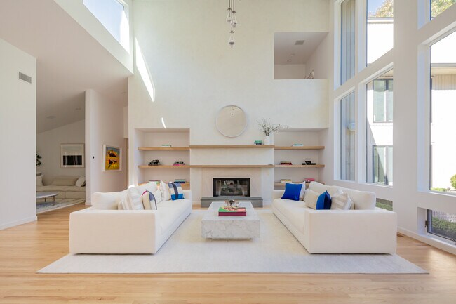 Foto del edificio - 8 Kettle Ct