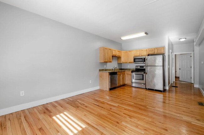 Foto del edificio - 24 Chittenden Ave