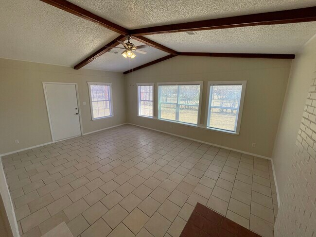 Building Photo - 3504 Garwood Dr