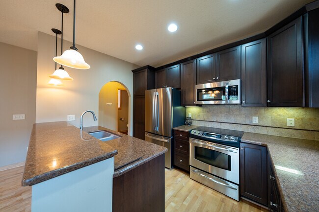 Foto del edificio - 852 W Berwood Ave