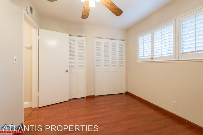 Foto del edificio - 5663 Calmor Ave