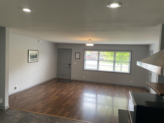 Foto del edificio - 902 NW 11th St