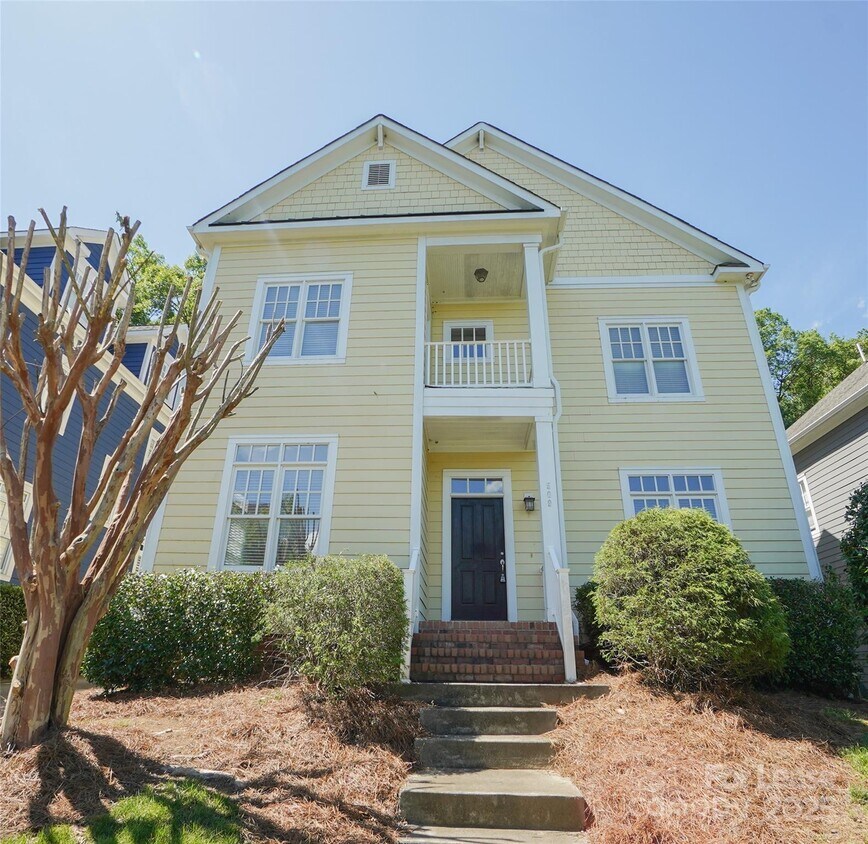 Primary Photo - 509 Lees Ct St