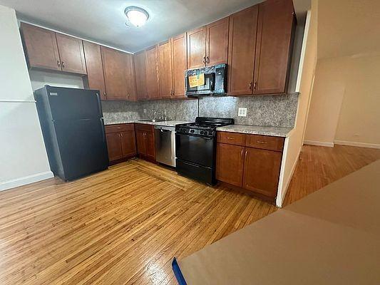 Primary Photo - 2 bedroom in BRONX NY 10456