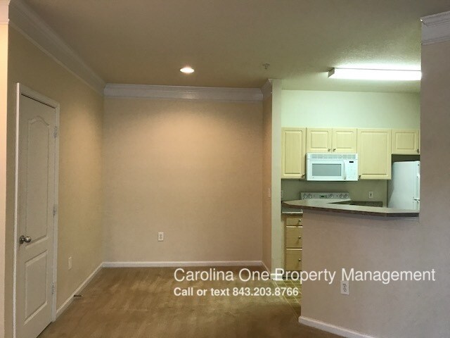 Foto del edificio - 1300 Park West Blvd