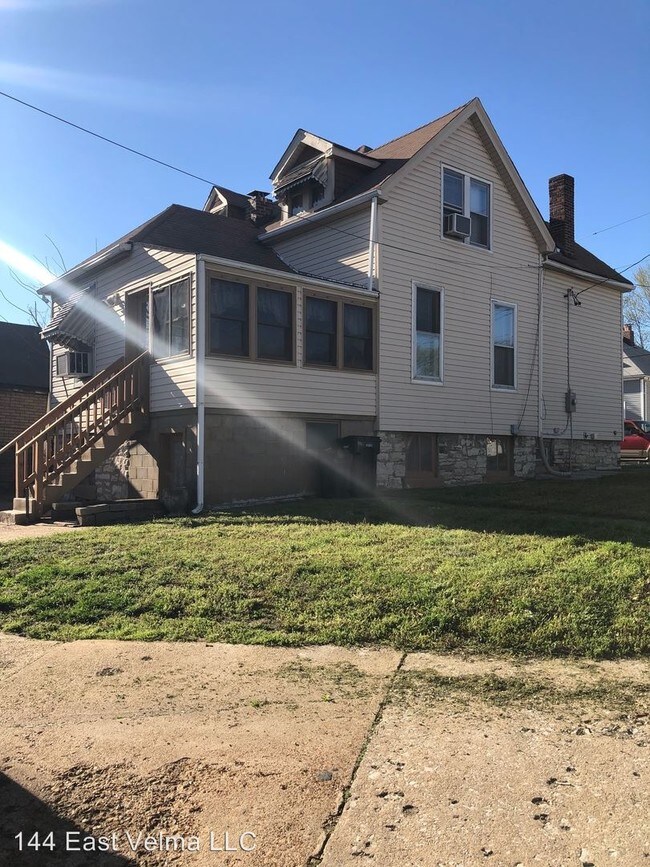 3 br, 2 bath House 144 East Velma House Rental in St. Louis, MO