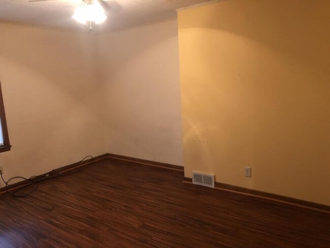 Foto del edificio - 220 Charter St. #2