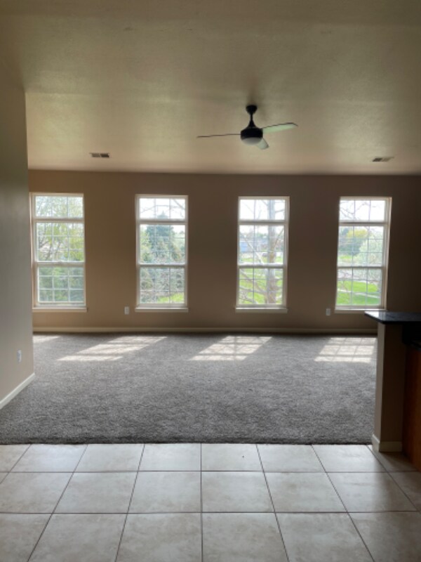 Building Photo - 43058 Burlington Dr