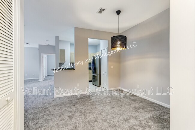 Foto del edificio - 8601 Beach Blvd