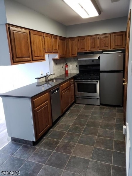 Building Photo - 14 Stonehill Dr