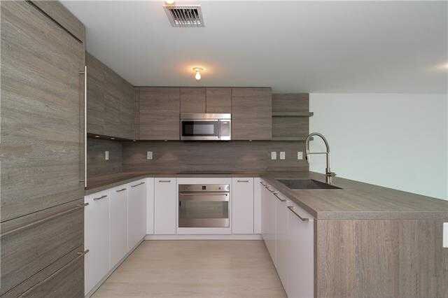 Primary Photo - 400 Sunny Isles Blvd