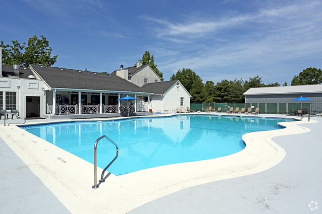 Pool - Royal Oaks and East Gardens