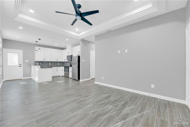 Building Photo - 16 Whetstone Ave