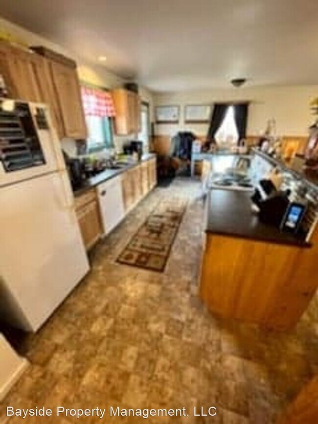 Building Photo - 2 br, 2 bath House - 69814 Martz Rd