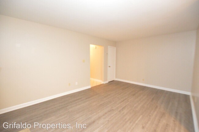 Foto del edificio - 2 br, 1.5 bath House - 28 S. Onsville Place