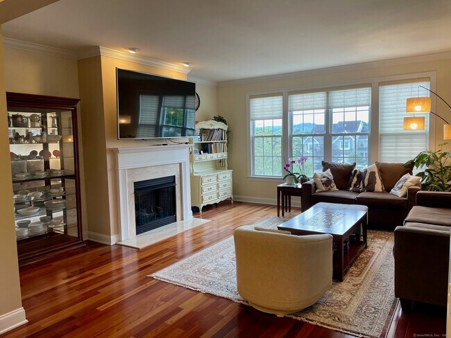 Building Photo - 22 Paulding Terrace