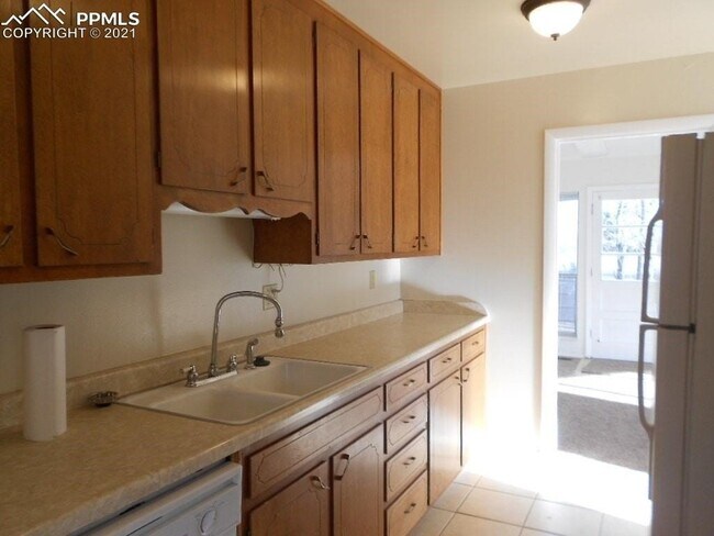 Foto del edificio - 3 bedroom Comanche Drive