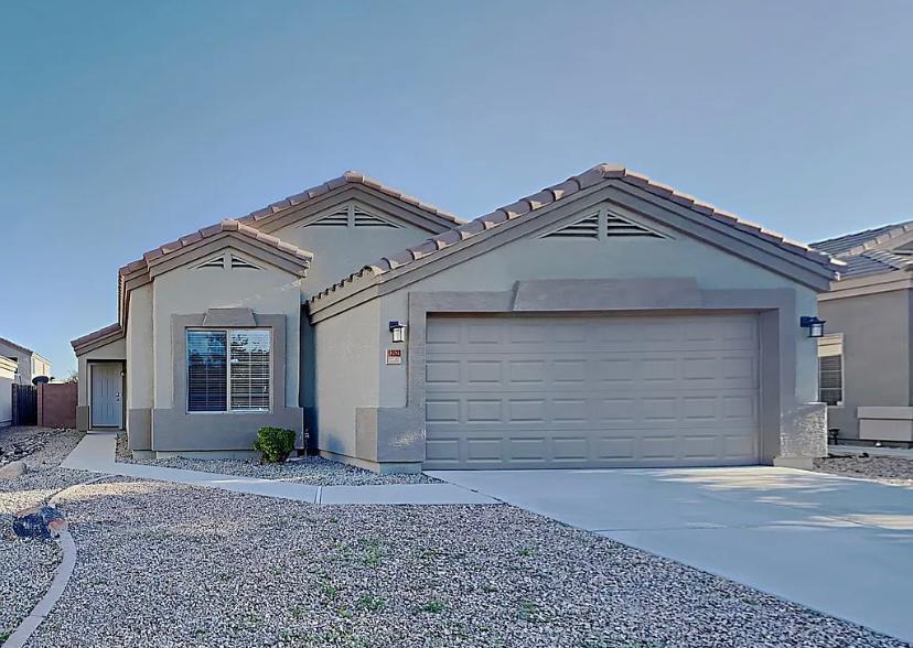 Foto principal - 12523 W St Moritz Ln