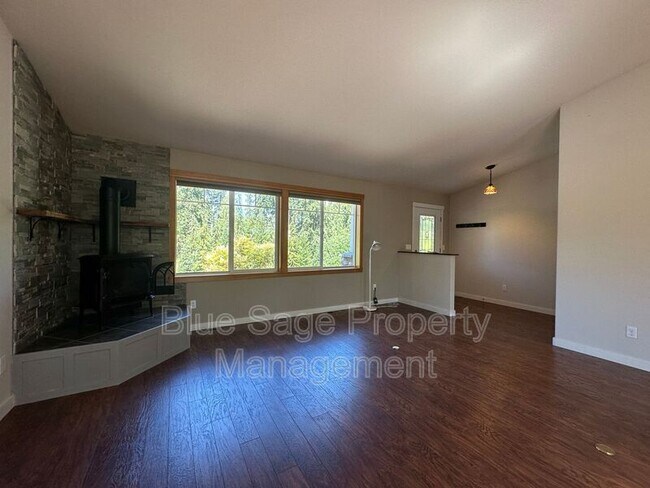 Foto del edificio - 306 Taylor Blvd