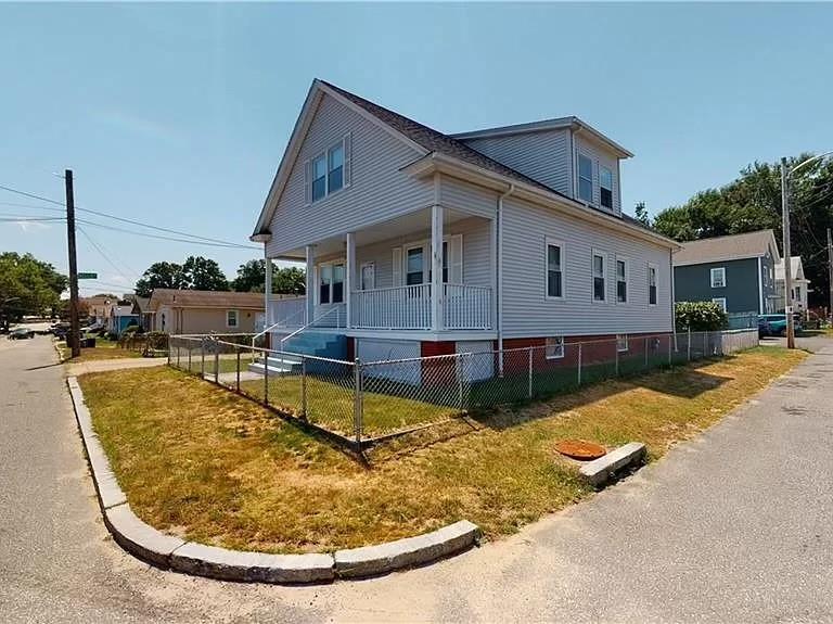 Primary Photo - 106 Argol St