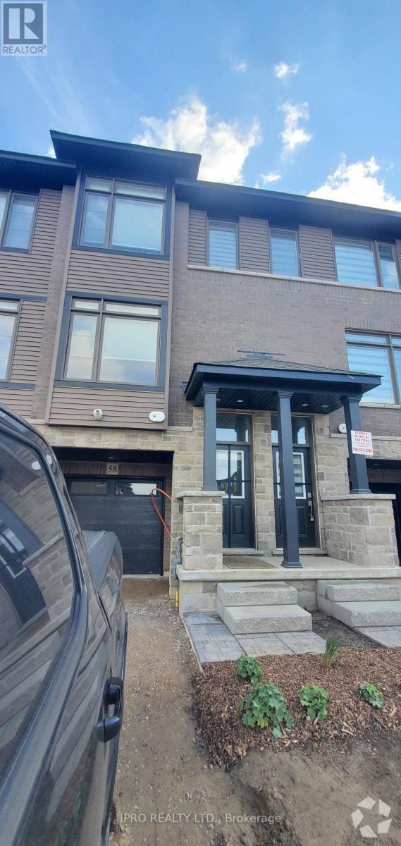 Building Photo - 120 Court Dr