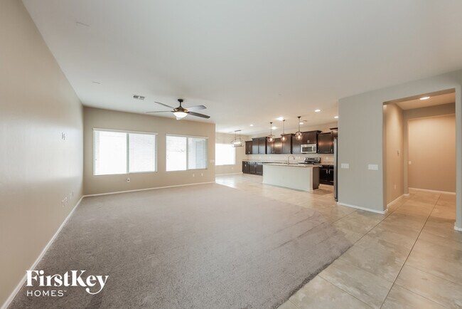 Foto del edificio - 11081 W Gallinule Dr