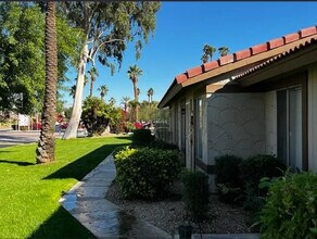Building Photo - 82075 Country Club Dr
