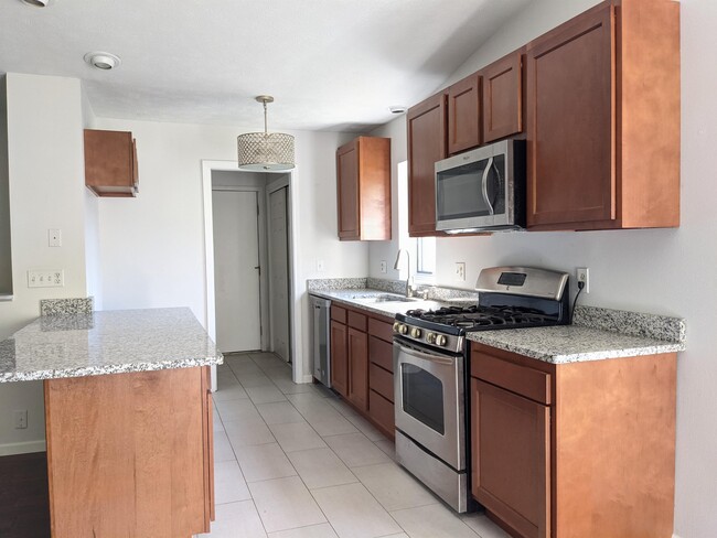 Building Photo - 4124 Martina Dr