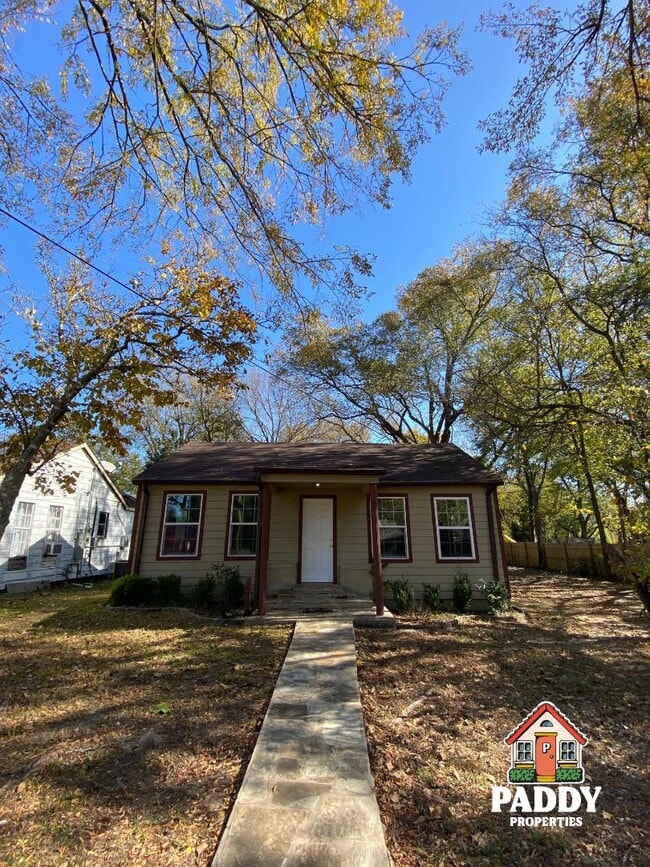 Building Photo - 105 S Lide Ave