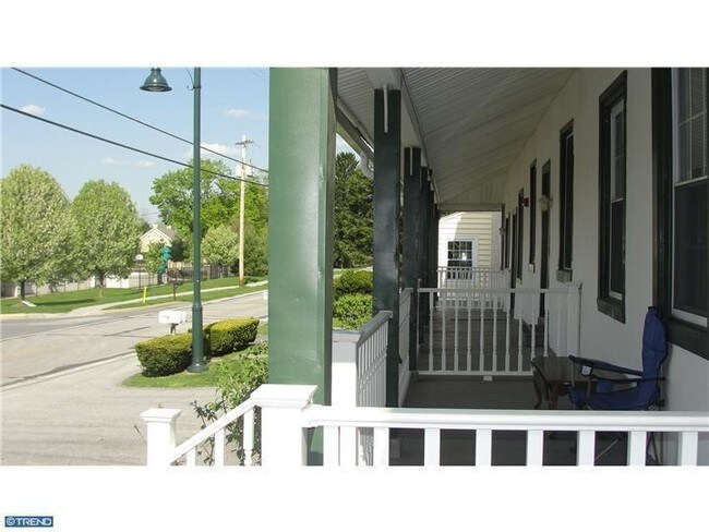 Foto del edificio - 20 S Village Ave