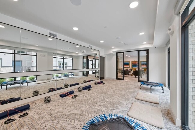 Foto del edificio - 1888 Brittmoore Rd